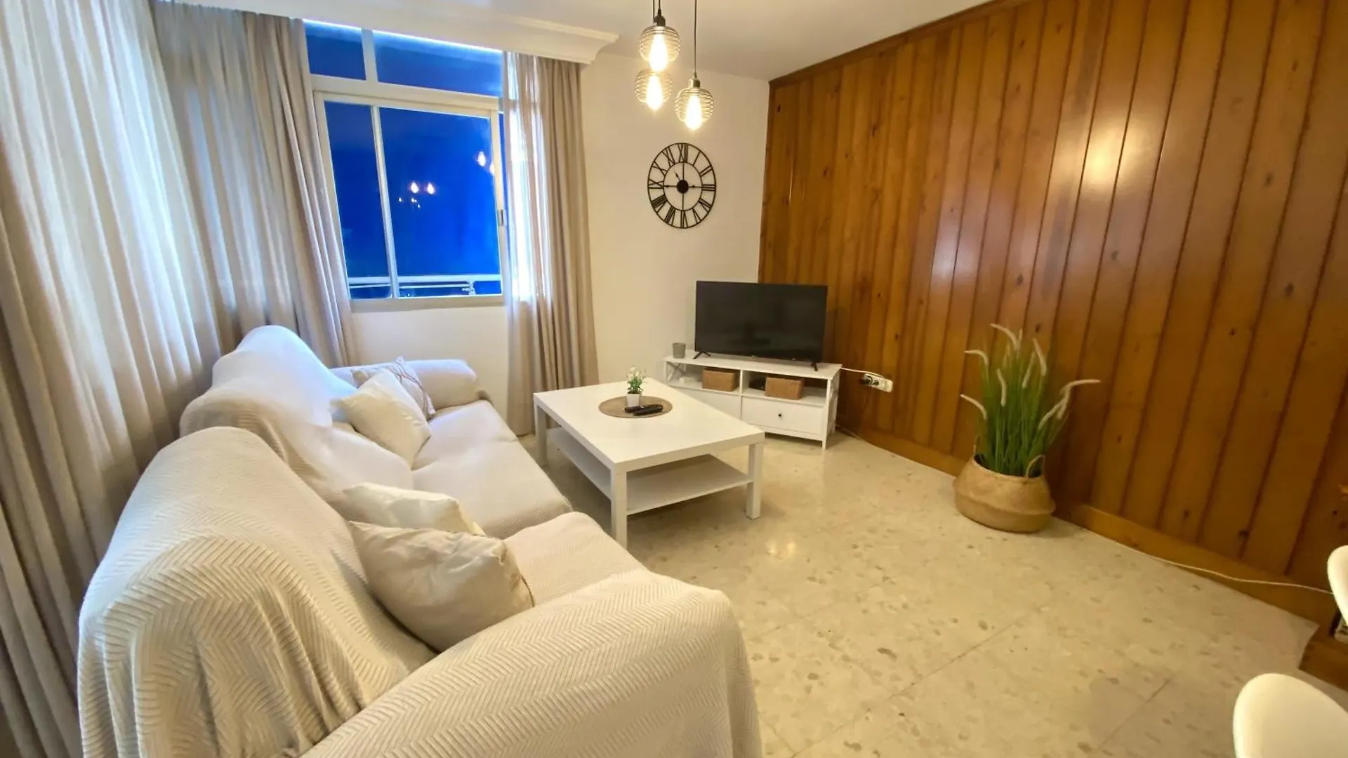 Apartamento Fernando By Solymar Holiday Torre Del Mar Appartement